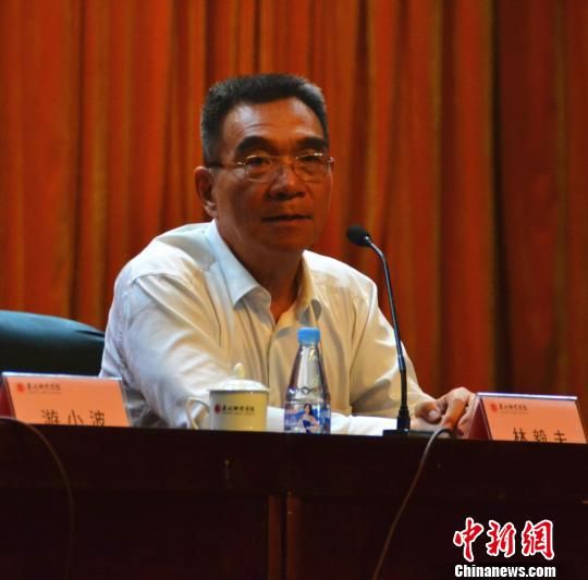 9日，中国著名经济学家林毅夫福建泉州开讲“中国经济”。