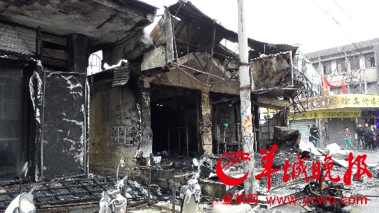 广东男子报复纵火后跳楼 两女店员窒息身亡(图)
