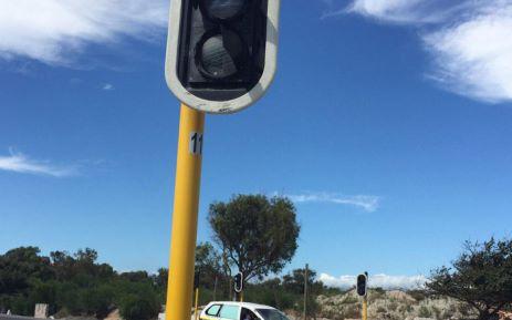 Out of order traffic lights vandalised on newly-renamed Jakes Gerwel Drive in Cape Town during protests. Picture: Siyabonga Sesant/EWN 