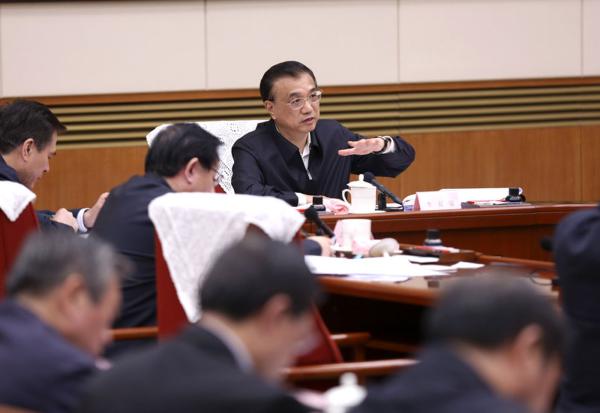 李克强：推动能源生产和消费方式根本性转变 为绿色可持续发展提供可靠保障