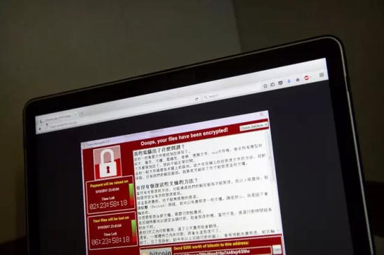 5月13日，席卷全球的WannaCry勒索病毒的影响仍在持续，图为中国台湾一名用户电脑遭该病毒攻击。 图据东方IC