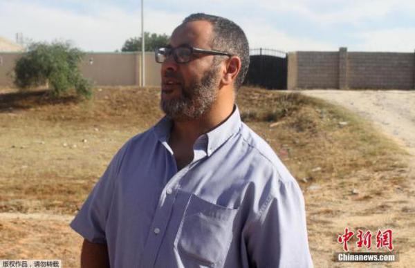 当地时间2017年5月24日，利比亚的黎波里，英国曼彻斯特爆炸案嫌犯的父亲Ramadan Abedi。在体育馆引爆炸弹的袭击者身份已经确认，是出生在曼彻斯特、来自一个利比亚移民家庭的萨勒曼·阿贝迪。