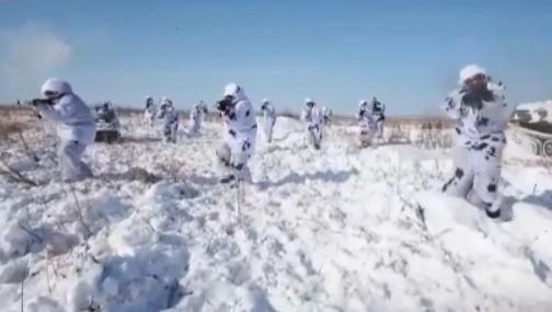 基地物资储备可以满足150名士兵在该基地无补给生活长达18个月