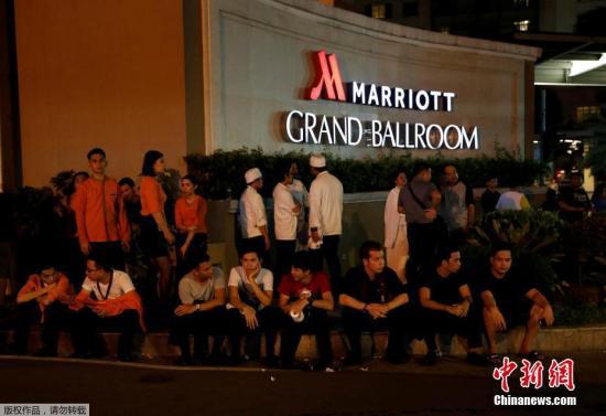 事件发生在马尼拉云顶世界（Resorts World），该处度假村临近菲律宾马尼拉首都机场，度假村里面设有赌场和酒店。