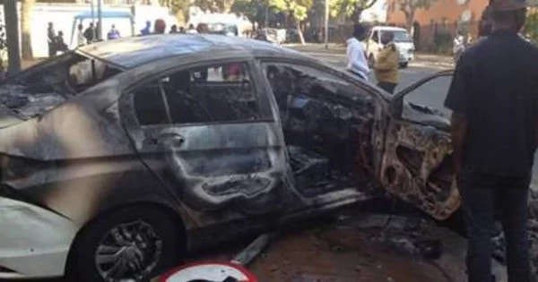 Uber driver car destroyed - Source : Facebook