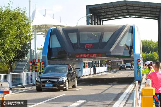 ▲2016年9月7日，巴铁1号试验车（图片来源：视觉中国）