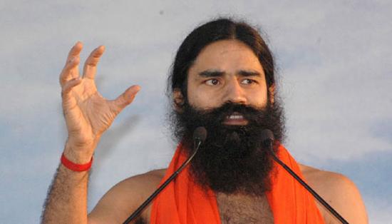  印度著名瑜伽导师巴巴·拉姆德夫（Baba Ramdev）