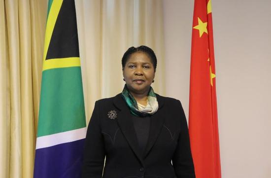南非驻华大使多拉娜·姆西曼。