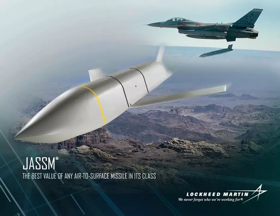 ▲联合广域防区外空面导弹（JASSM）是洛克希德·马丁公司为美国海空军研制的新一代通用防区外空地导弹。