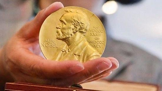 一个重要的原因是在1968年，诺贝尔奖官方规定，任何奖项的获得者都不得超过3人。
