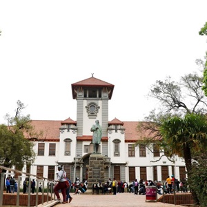 The University of the Freestate (Andre Damons, Netwerk24)