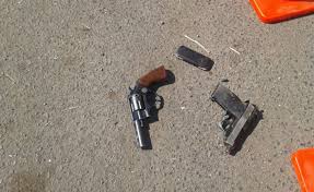 “Mthatha SAPS confiscate unlicensed firearms and ammunition”的图片搜索结果