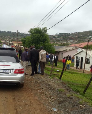 Mourners gathered after ANCYL leader Sthe Mhlongo was gunned down. (Supplied: Witness)