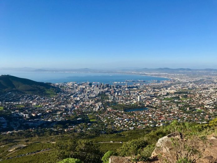 “[ANALYSIS] MOVING TO CITIES HAS LIFTED OVER 300K SOUTH AFRICANS OUT OF POVERTY”的图片搜索结果