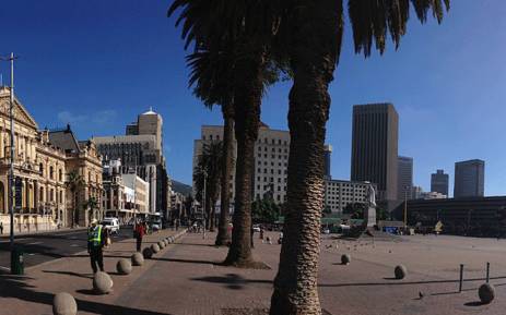 A view of the old Cape Town City Hall and Grand Parade. Picture: Wikimedia Commons.