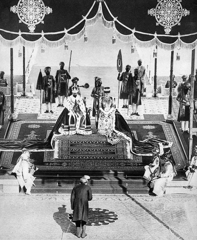 1877年，维多利亚女王加冕为印度女皇