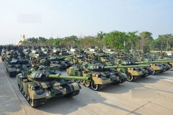 英媒：缅甸举行首次三军联演 超8000名官兵演练两栖战