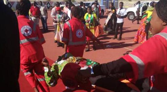 津巴布韦集会爆炸致42人受伤，其中6人重伤。（图源：推特）