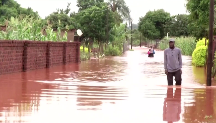 普马兰加省暴雨造成10人死亡，洪水爆发致两人失踪