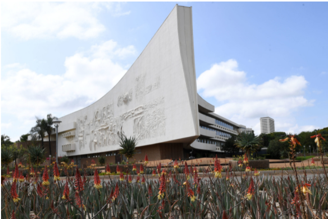 南非COVID-19——比陀大学停课十天!