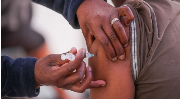 新网站将南非卫生工作者与加强疫苗接种联系起来，并将向公众推出