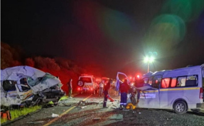 西北省发生严重车祸事故 14名受害者来自同一家庭