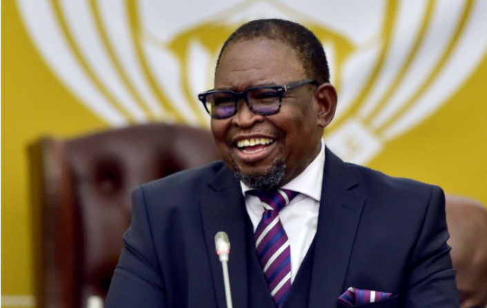 南非Eskom“不可持续”债务的新计划