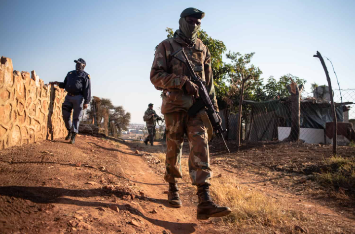国防军内部备忘录被泄露：南非是否处于无政府状态的边缘？