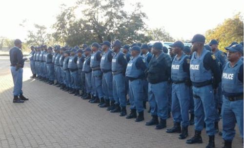 南非：警力人员不足 缺口达87000人左右