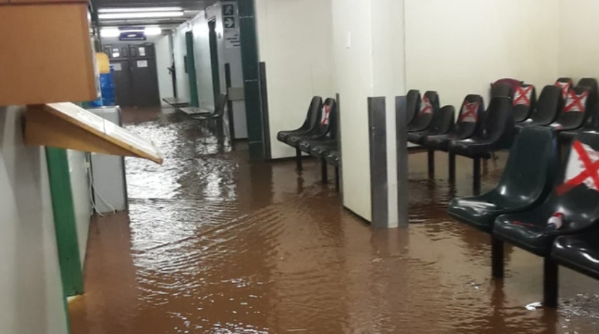 西北省医院被洪水淹没 部分区域关闭包括Covid-19重症监护室