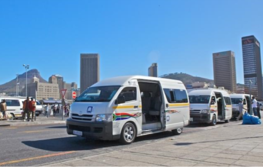 政府计划在南非“正式化”和规范出租车