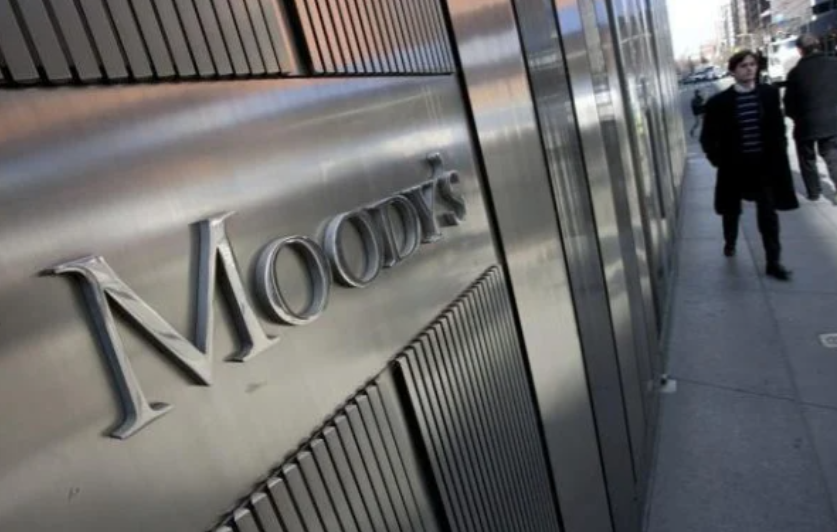 穆迪(Moody 's)警告称，南非正面临麻烦